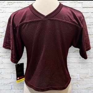 NWT Youth Burgundy Football jersey - Wilson - Size Small